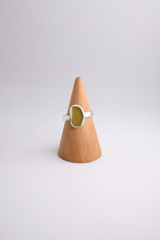 Sea Glass Ring 3mm [Size 7]