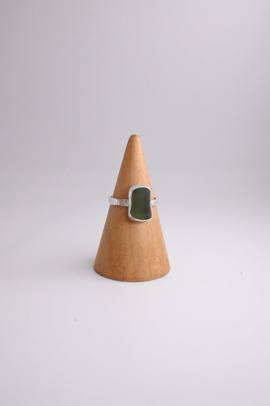 Sea Glass Ring 1mm [Size 6.5]