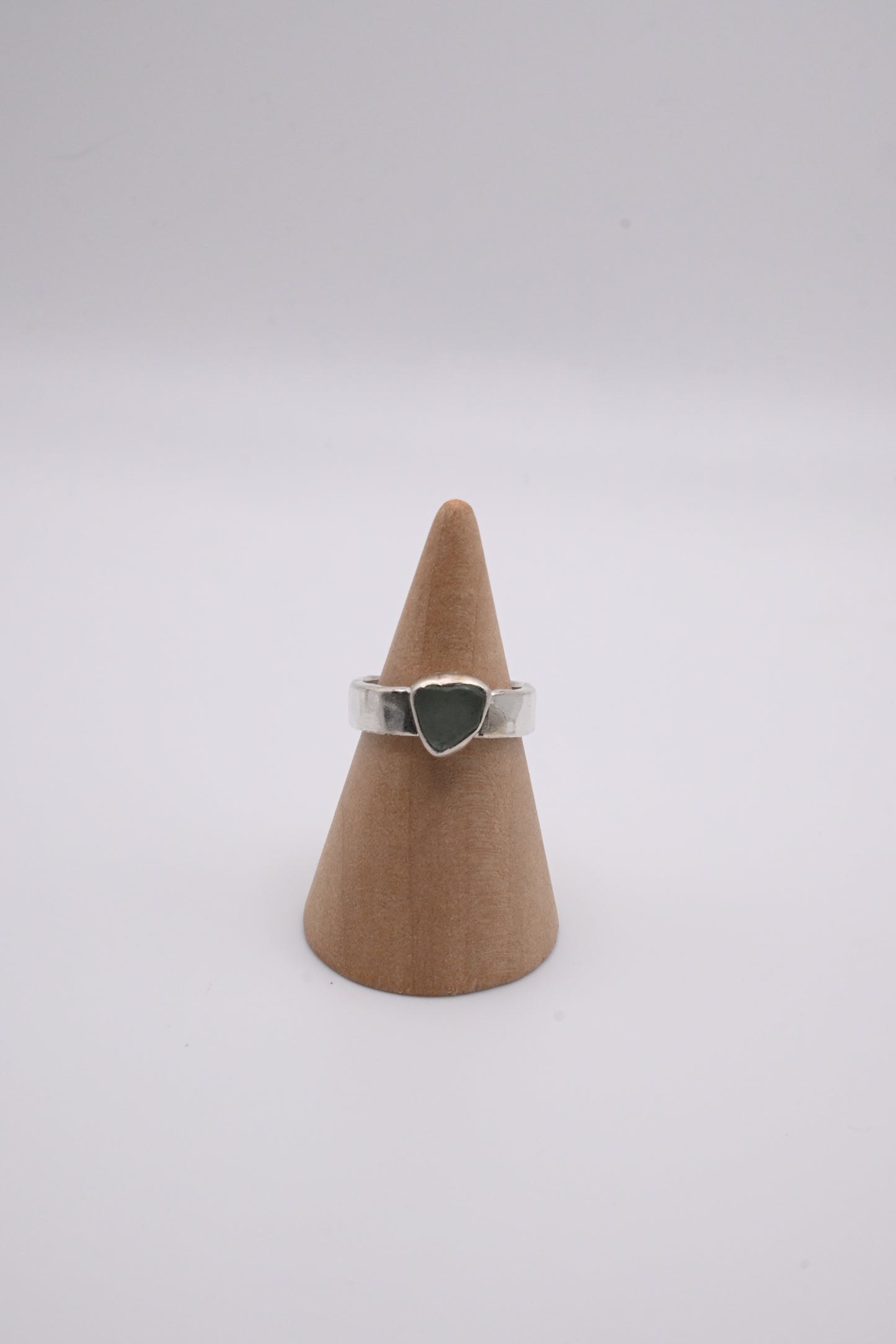Sea Glass Ring 5mm [Size 7]