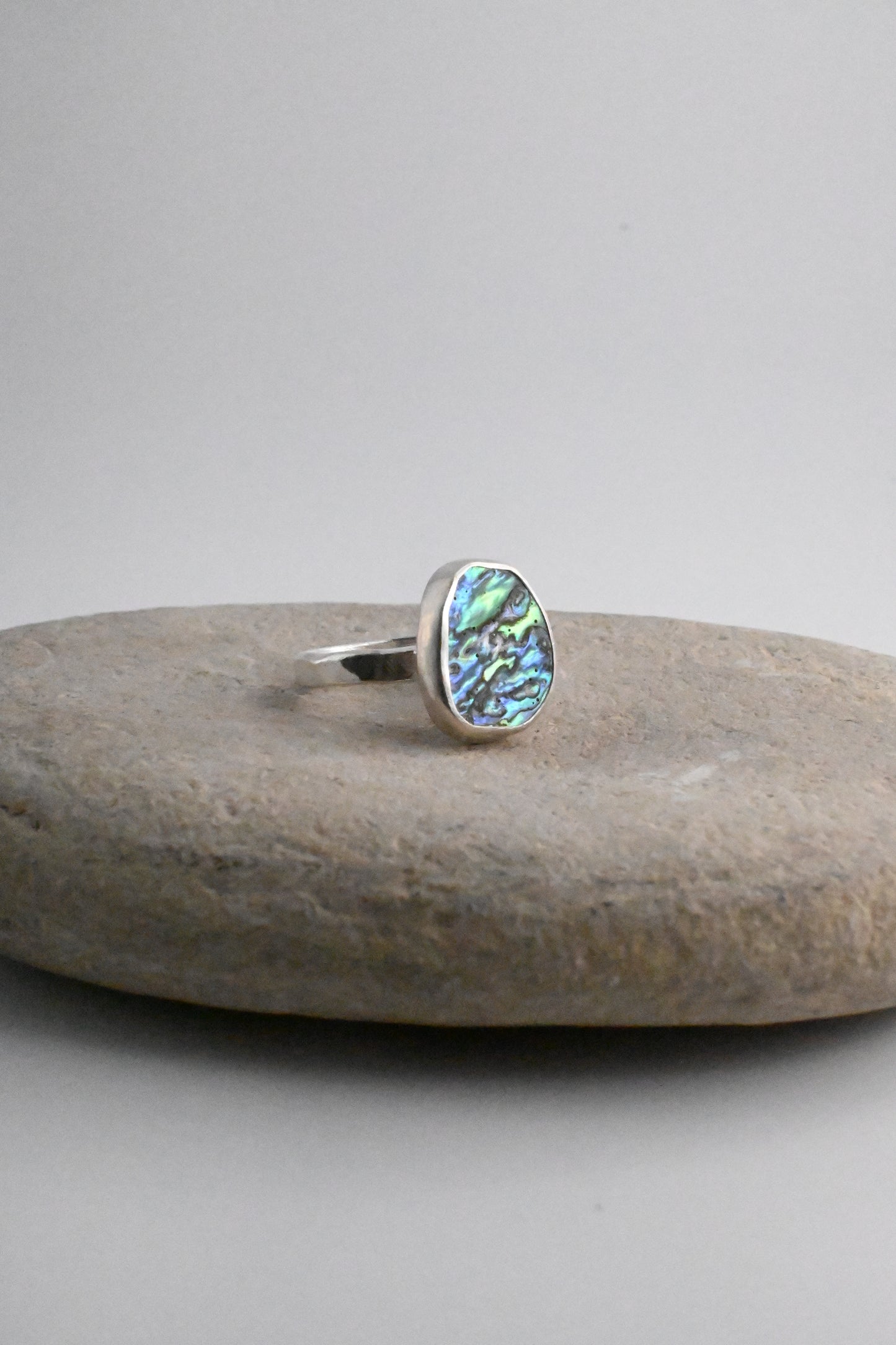 Abalone Ring [Size 7]