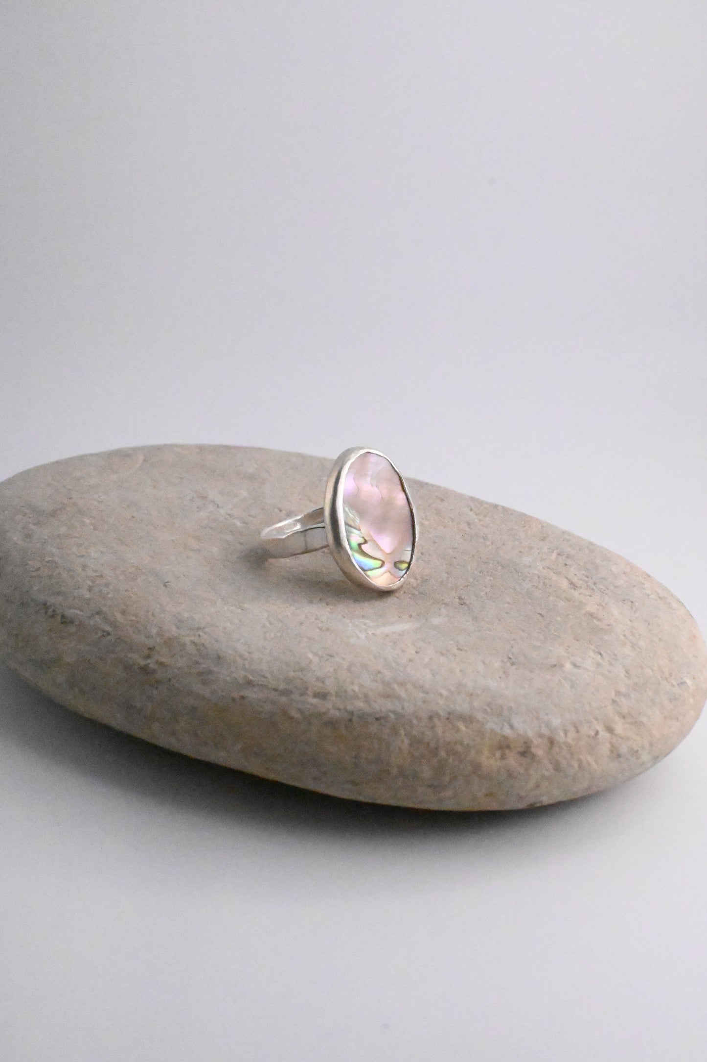 Abalone Ring [Size 6]