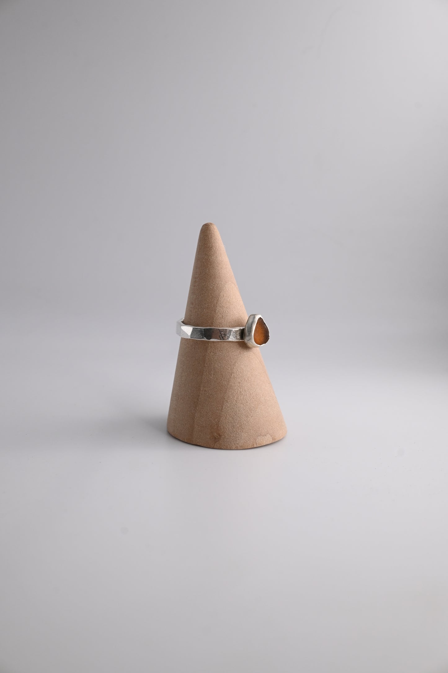 Sea Glass Ring 3mm [Size 7.5]