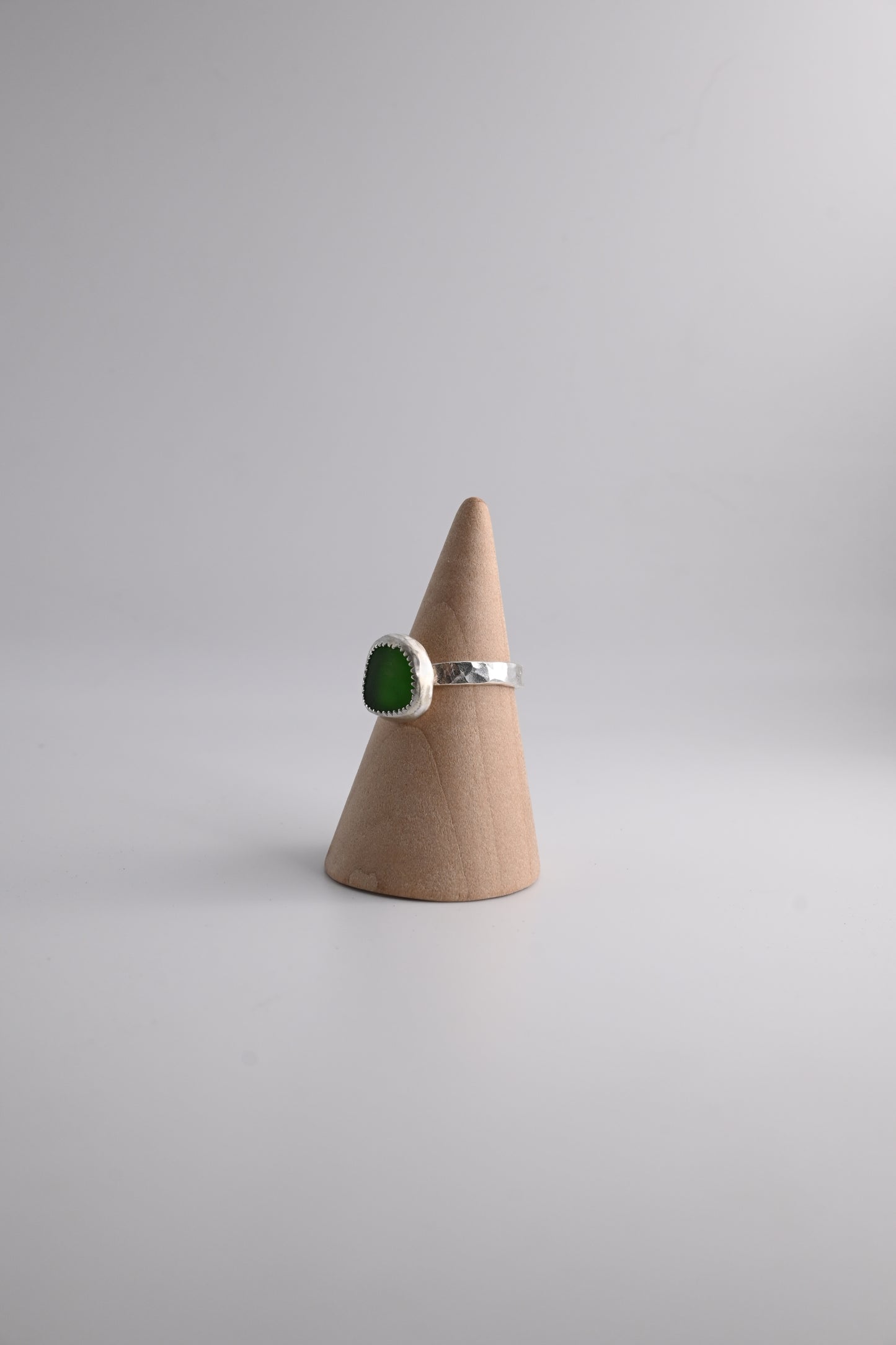 Sea Glass Ring 3mm [Size 7]