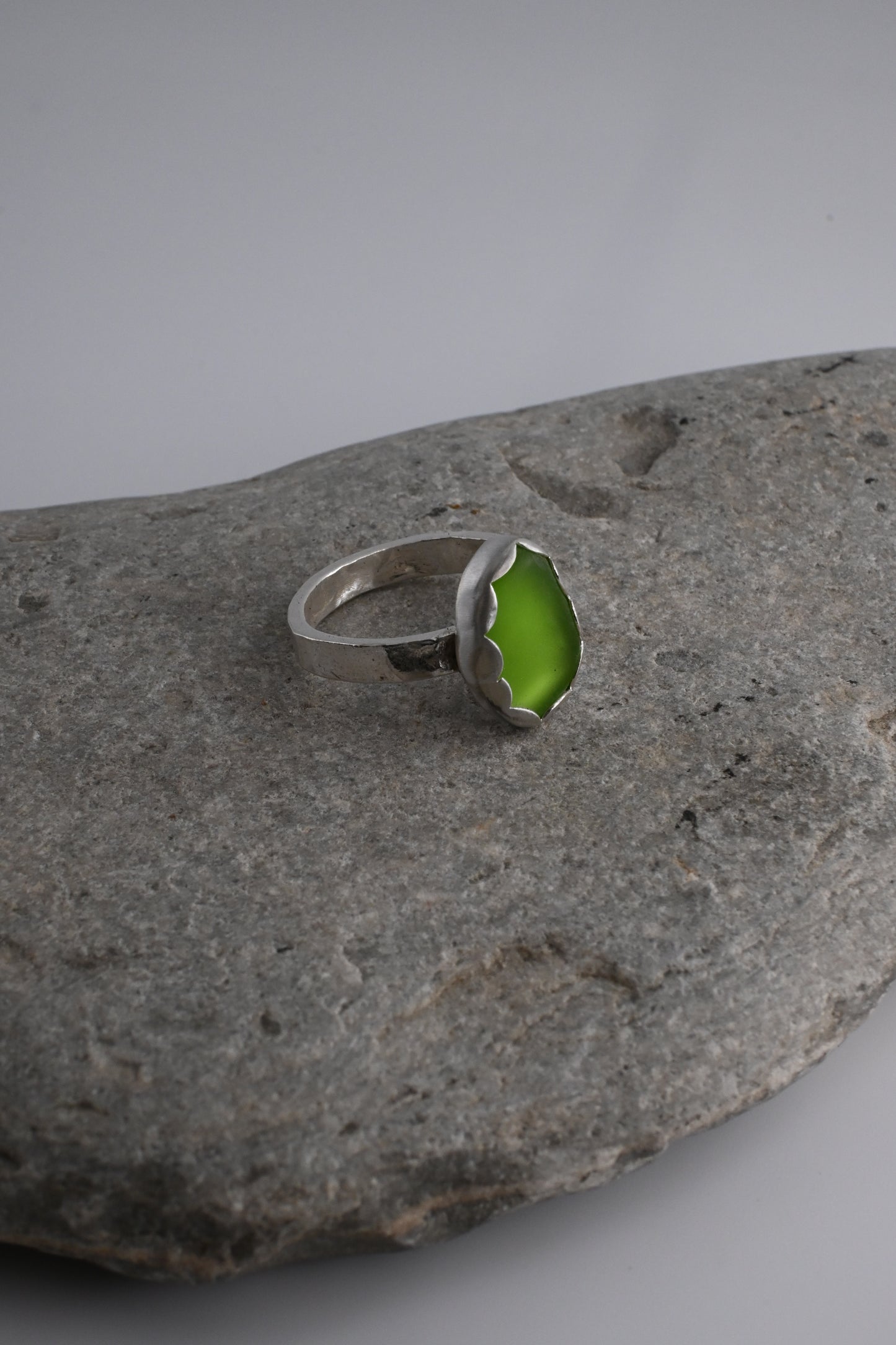 Sea Glass Ring 3mm [Size 6]