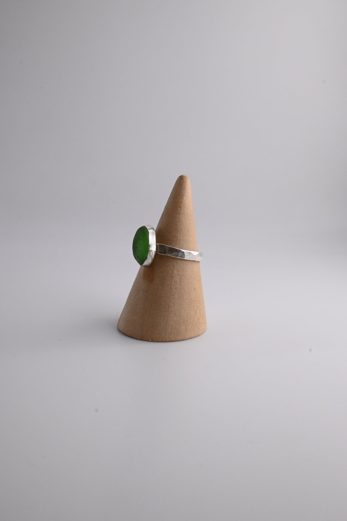 Sea Glass Ring 3mm [Size 7]