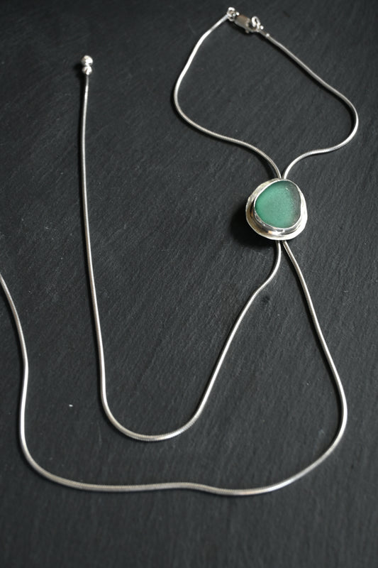 Sea Glass Bolo Tie