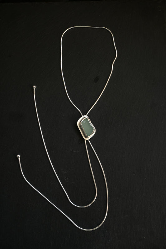 Sea Glass Bolo Tie