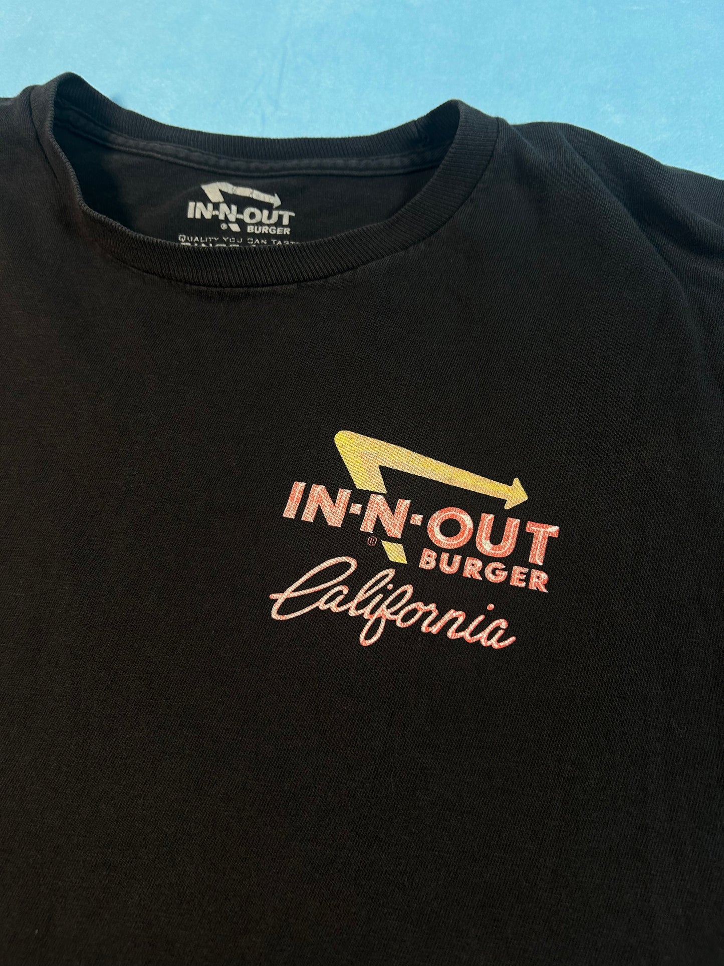 In-N-Out Preloved T-shirt [Size L]