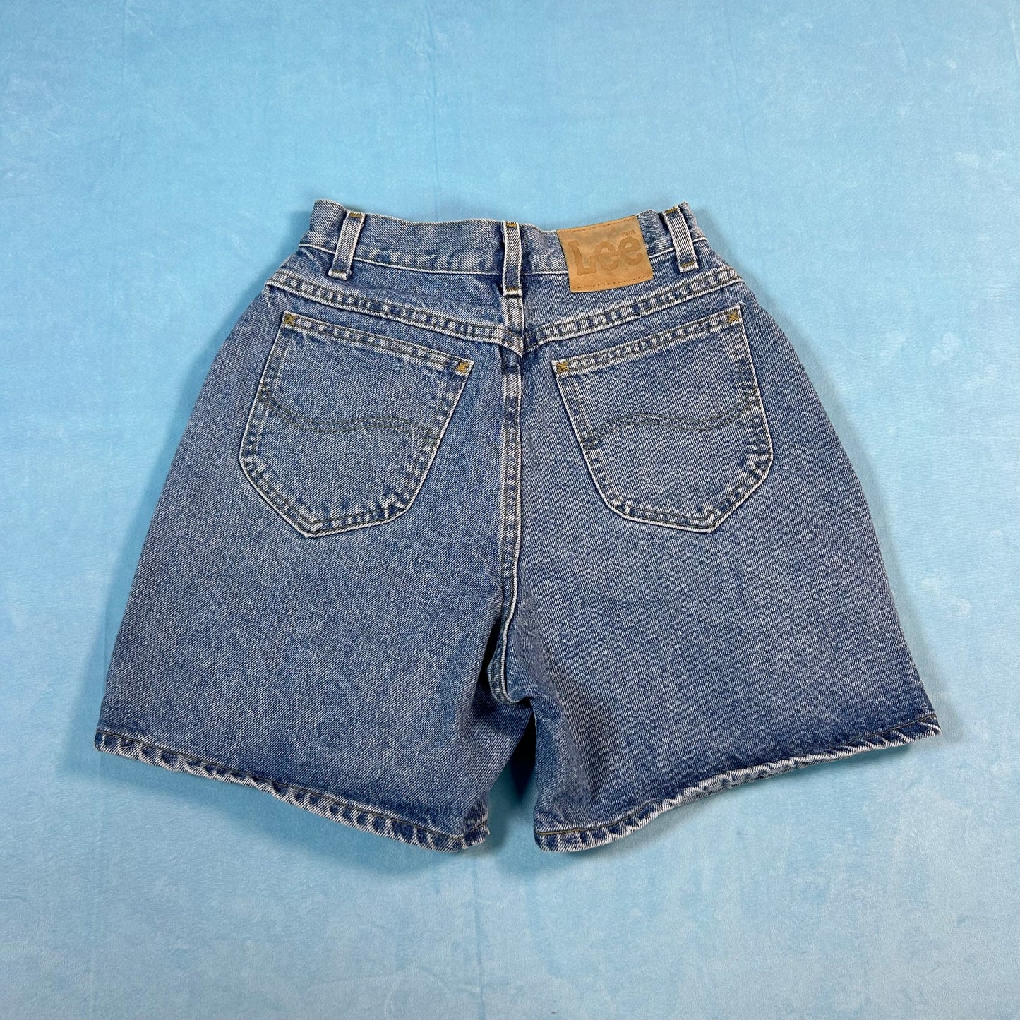 Vintage Lee Long Mom Short [Size 26]