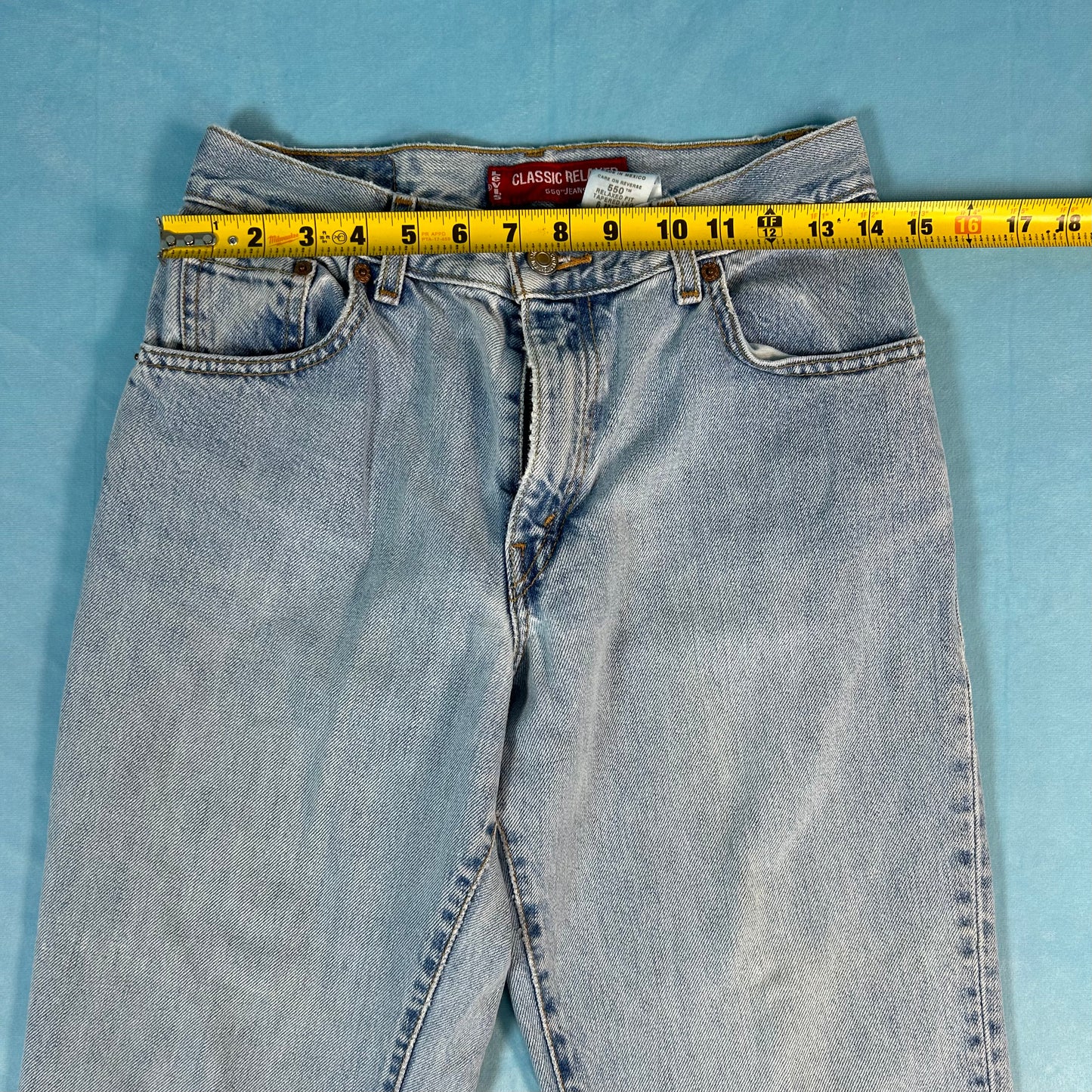 Vintage Levi’s Classic Relaxed 550 Jeans [Size 27]